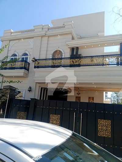 10 Marla Brand New House Available For Sale