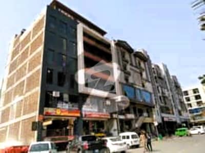 ڈی ایچ اے فیز 8 - کمرشل براڈوے ڈی ایچ اے فیز 8,ڈیفنس (ڈی ایچ اے),لاہور میں 8 مرلہ عمارت 7.0 لاکھ میں کرایہ پر دستیاب ہے۔