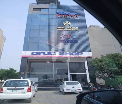 ڈی ایچ اے فیز 8 ڈیفنس (ڈی ایچ اے),لاہور میں 4 مرلہ عمارت 11.4 کروڑ میں برائے فروخت۔