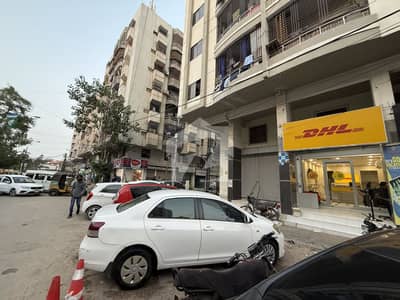 بہادر آباد گلشنِ اقبال ٹاؤن,کراچی میں 4 مرلہ Studio دکان 9.3 کروڑ میں برائے فروخت۔ بہادر آباد گلشنِ اقبال ٹاؤن,کراچی میں 4 مرلہ Studio دکان 9.3 کروڑ میں برائے فروخت۔