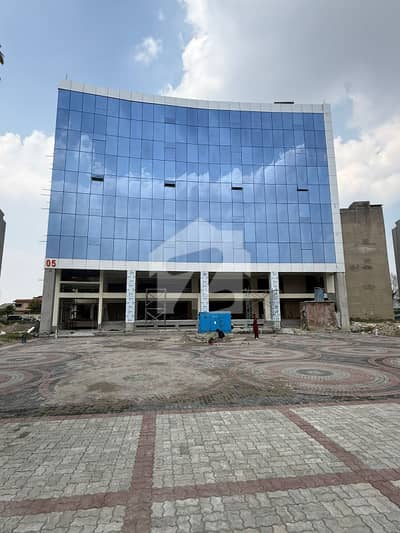 32 Marla Commercial Floor Available for Rent in DHA Phase 6 Lahore