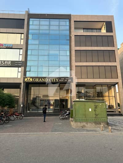 8 Marla Commercial Floor Available For Rent On Prime Location Of Broadway Phase 8 DHA Lahore