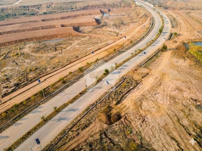 ڈی ایچ اے ویلی - بوجنولیا سیکٹر ڈی ایچ اے ویلی,ڈی ایچ اے ڈیفینس,اسلام آباد میں 8 مرلہ کمرشل پلاٹ 2.35 کروڑ میں برائے فروخت۔