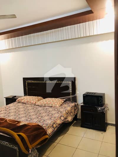 1 Bed Furnished Flat, 1 Bed For Rent, Bahria Town Flat, Bahria Town Furnished Flat,