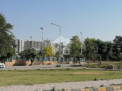 جی ۔ 14/4 جی ۔ 14,اسلام آباد میں 14 مرلہ رہائشی پلاٹ 6.3 کروڑ میں برائے فروخت۔