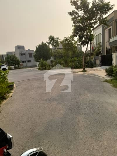 بحریہ نشیمن ۔ آئرس بحریہ نشیمن,لاہور میں 3 کمروں کا 5 مرلہ مکان 1.7 کروڑ میں برائے فروخت۔