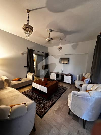 LUXURIOUS APARTMENT FOR SALE IN PHASE 6 DHA KARACHI LUXURIOUS APARTMENT FOR SALE IN PHASE 6 DHA KARACHI