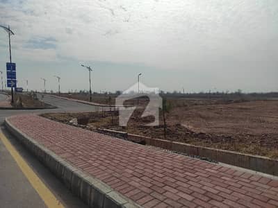 Sector J 8 Marla Plot For Sale