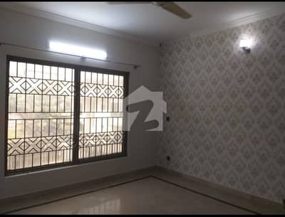 Chaklala Scheme 3 Extension Main Market Upper Portion 3beds DD T. V Lounge Kitchen Available Neat Portion For Rent Chaklala Scheme 3 Extension Main Market Upper Portion 3beds DD T. V Lounge Kitchen Available Neat Portion For Rent