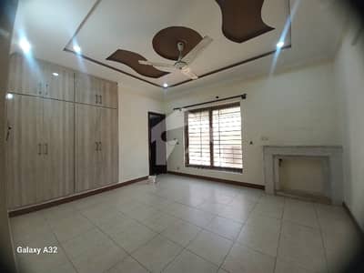 Chaklala Scheme 3 Main Market Upper Portion Separate Gate Available For Rent Water Bor Available