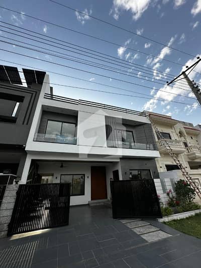 10 Marla House For Sale Best Location Block M Rewind Road Lahore 10 Marla House For Sale Best Location Block M Rewind Road Lahore