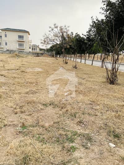 Gulberg Green Block D 05Kanal Developed Possession Solid Land 660series Available For Sale Gulberg Green Block D 05Kanal Developed Possession Solid Land 660series Available For Sale