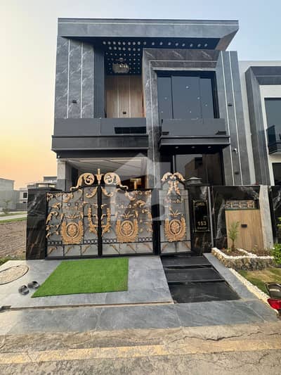 5 Marla Brand New House for Sale in Executive Block Park View City Lahore