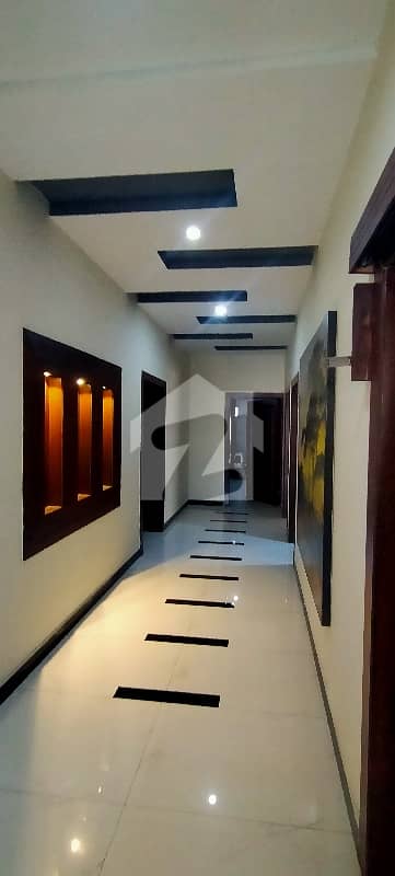 ڈی ایچ اے فیز 2 - سیکٹر جی ڈی ایچ اے ڈیفینس فیز 2,ڈی ایچ اے ڈیفینس,اسلام آباد میں 6 کمروں کا 1 کنال مکان 3.5 لاکھ میں کرایہ پر دستیاب ہے۔