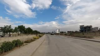 ٹاپ سٹی 1 - بلاک اے ٹاپ سٹی 1,اسلام آباد میں 10 مرلہ رہائشی پلاٹ 2.0 کروڑ میں برائے فروخت۔