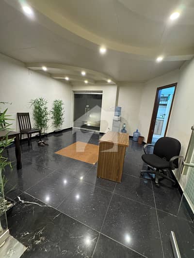 Blue Area 3600 Square Feet Incoming Rent 7 Lakh 56 Thousand 3rd Floor Demand 18 Core CDA Transfer