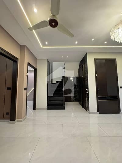 Perfect 6 Marla Lower Portion In Mumtaz City For Rent