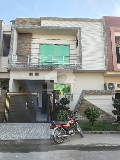 5 Marla Brand New Solid House For Sale 5 Marla Brand New Solid House For Sale
