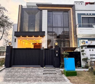 Investors Should sale This Prime Location House Located Ideally In Citi Housing Society