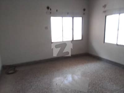 گلشنِ اقبال - بلاک 7 گلشنِ اقبال,گلشنِ اقبال ٹاؤن,کراچی میں 5 کمروں کا 1 کنال مکان 9.8 کروڑ میں برائے فروخت۔ گلشنِ اقبال - بلاک 7 گلشنِ اقبال,گلشنِ اقبال ٹاؤن,کراچی میں 5 کمروں کا 1 کنال مکان 9.8 کروڑ میں برائے فروخت۔