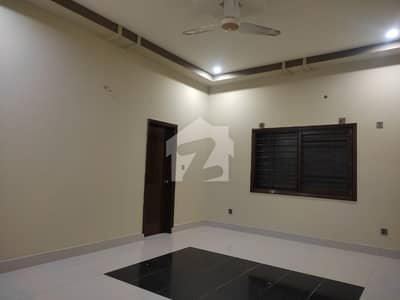 گلشنِ اقبال - بلاک 4 گلشنِ اقبال,گلشنِ اقبال ٹاؤن,کراچی میں 6 کمروں کا 1 کنال مکان 12.5 کروڑ میں برائے فروخت۔