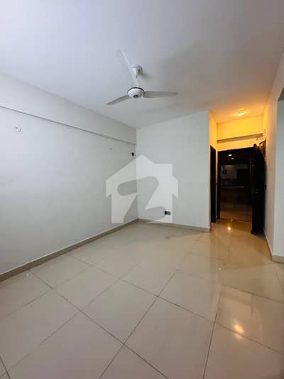 2 Bed Luxury Nonfurnished Apartment Available For Rent