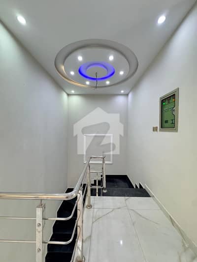 10 Marla Uppar Portion For Rent