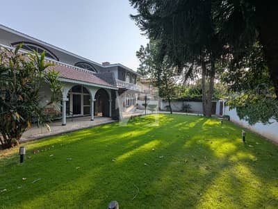 Luxury House Front Back Garden On Prime Location Available For Rent In Islamabad Luxury House Front Back Garden On Prime Location Available For Rent In Islamabad