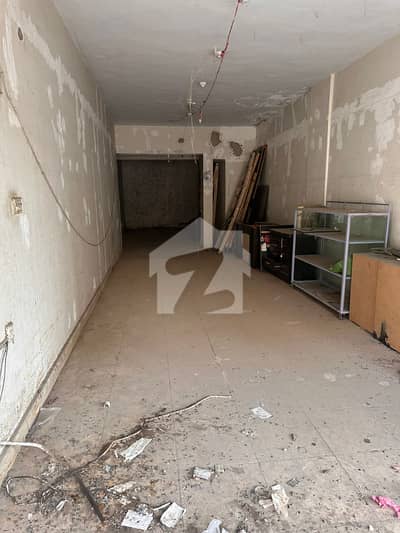 گلستانِِ جوہر ۔ بلاک 19 گلستانِ جوہر,کراچی میں 2 مرلہ Studio دکان 4.5 کروڑ میں برائے فروخت۔