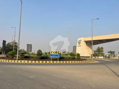 ڈی ایچ اے فیز9 پریزم - بلاک سی ڈی ایچ اے فیز9 پریزم,ڈی ایچ اے ڈیفینس,لاہور میں 1 کنال رہائشی پلاٹ 2.6 کروڑ میں برائے فروخت۔ ڈی ایچ اے فیز9 پریزم - بلاک سی ڈی ایچ اے فیز9 پریزم,ڈی ایچ اے ڈیفینس,لاہور میں 1 کنال رہائشی پلاٹ 2.6 کروڑ میں برائے فروخت۔