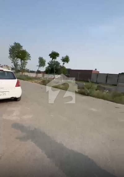 ڈی ایچ اے فیز9 پریزم - بلاک ای ڈی ایچ اے فیز9 پریزم,ڈی ایچ اے ڈیفینس,لاہور میں 1 کنال رہائشی پلاٹ 1.96 کروڑ میں برائے فروخت۔ ڈی ایچ اے فیز9 پریزم - بلاک ای ڈی ایچ اے فیز9 پریزم,ڈی ایچ اے ڈیفینس,لاہور میں 1 کنال رہائشی پلاٹ 1.96 کروڑ میں برائے فروخت۔
