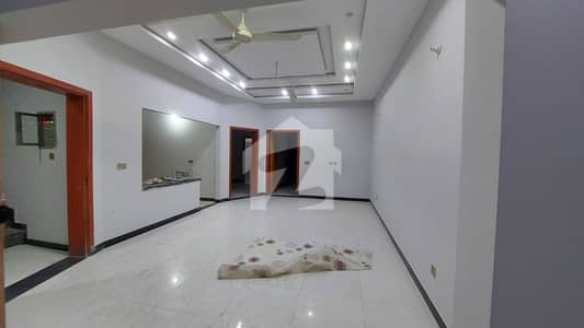 ایل ڈی اے ایوینیو لاہور میں 3 کمروں کا 10 مرلہ بالائی پورشن 65.0 ہزار میں کرایہ پر دستیاب ہے۔