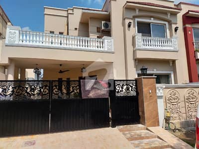 10 Marla House For Sale In Paragon City Lahore