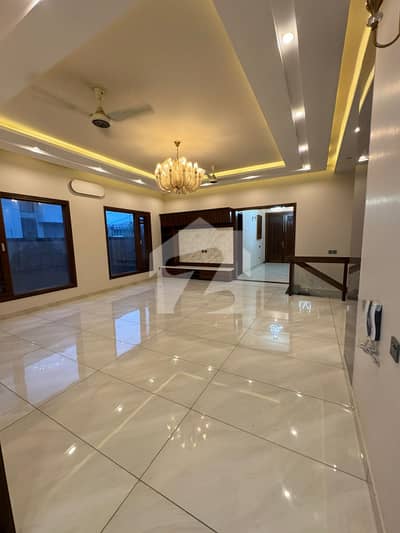 ULTRALUXE SIGNATURE LIVING: PROPER 2-UNIT 500 SQ YD BUNGALOW FOR SALE ON MAIN SABA AVENUE, DHA PHASE 6 ULTRALUXE SIGNATURE LIVING: PROPER 2-UNIT 500 SQ YD BUNGALOW FOR SALE ON MAIN SABA AVENUE, DHA PHASE 6
