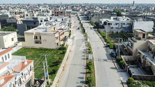 بسم اللہ ہاؤسنگ سکیم جی ٹی روڈ,لاہور میں 5 مرلہ کمرشل پلاٹ 2.75 کروڑ میں برائے فروخت۔