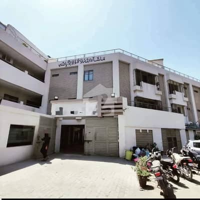 3 Bed West Open Apartment At The Court Residency