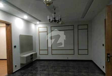 Ideal House In E-11 Available For Rs. 220000