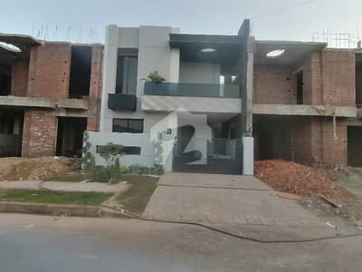 Prime Location House Of 6 Marla For Sale In Premium Homes