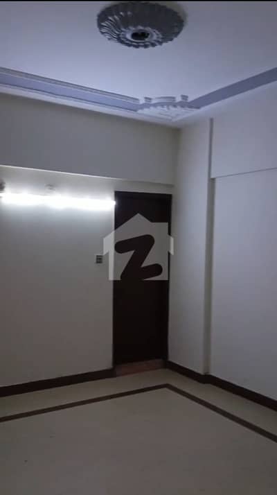 1300 Sq Ft 3 Bed DD West Open Leased 2nd Floor Well Maintained Flat Available In Johar Block 7 Very Prime Location