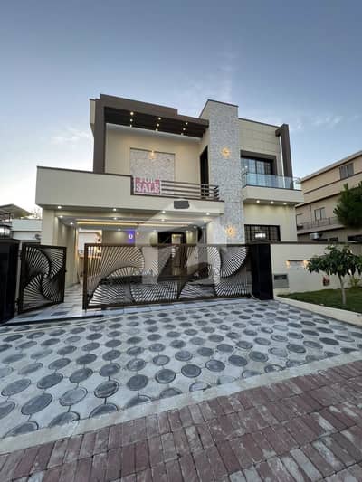 10 Marla Brand New House For Sale