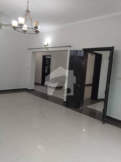 3 Bed Room House Available For Rent In Askari 11