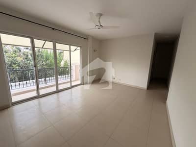 Exclusive 5 Bedroom Villa | Emaar Finest Location | Almost New Exclusive 5 Bedroom Villa | Emaar Finest Location | Almost New