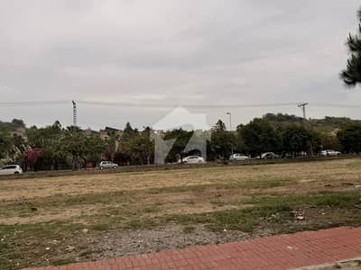 Good Location Boulevard Category Overseas Sector A Bahria Town Phase 8 Good Location Boulevard Category Overseas Sector A Bahria Town Phase 8
