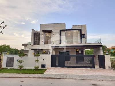 1 Kanal Brand New Aesthetic Designer House Up For Sale 1 Kanal Brand New Aesthetic Designer House Up For Sale