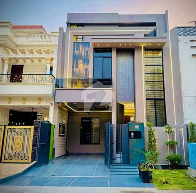 A Prime Location House Of 5 Marla In Citi Housing Society