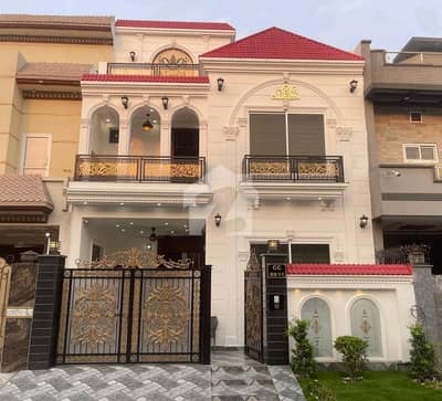 Prime Location 5 Marla House In Central Citi Housing Phase 1 - Block CC For sale