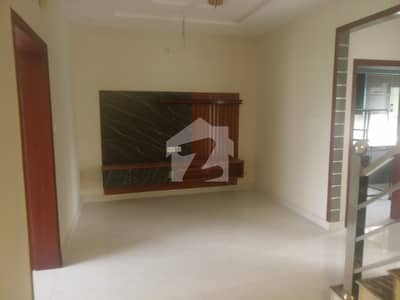 5 MARLA LOWER PORTION AVAILABLE FOR RENT