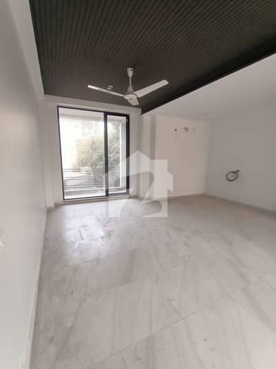 3400 Sq Ft Office Available For Rent In Gulberg 3400 Sq Ft Office Available For Rent In Gulberg