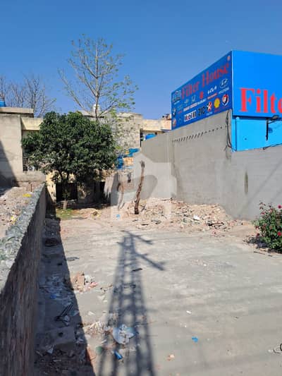 جوہر ٹاؤن فیز 2 جوہر ٹاؤن,لاہور میں 10 مرلہ کمرشل پلاٹ 3.5 لاکھ میں کرایہ پر دستیاب ہے۔