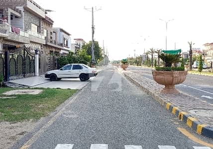 Aesthetic Prime Location Residential Plot Of 1 Kanal For sale Is Available